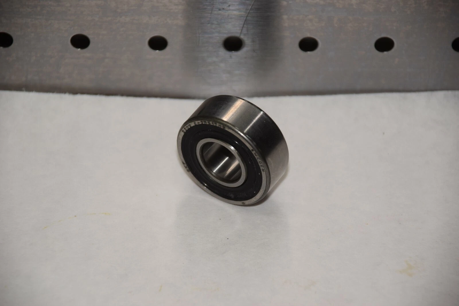 SKF 2202E-2RS1TN9 2202E2RS1TN9  2202E 2RS1TN9 BEARING NEW