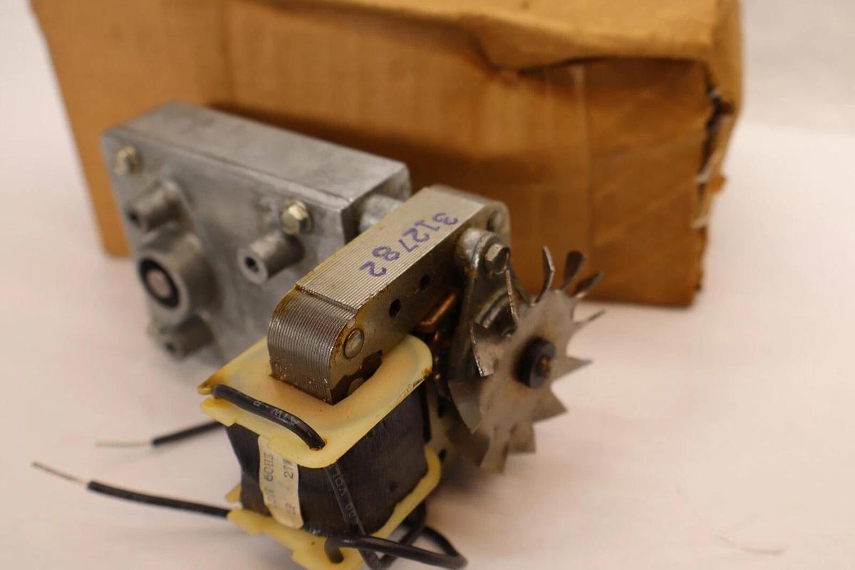 (NEW) BREVEL Model L 120V 60Hz 27W Gear Motor