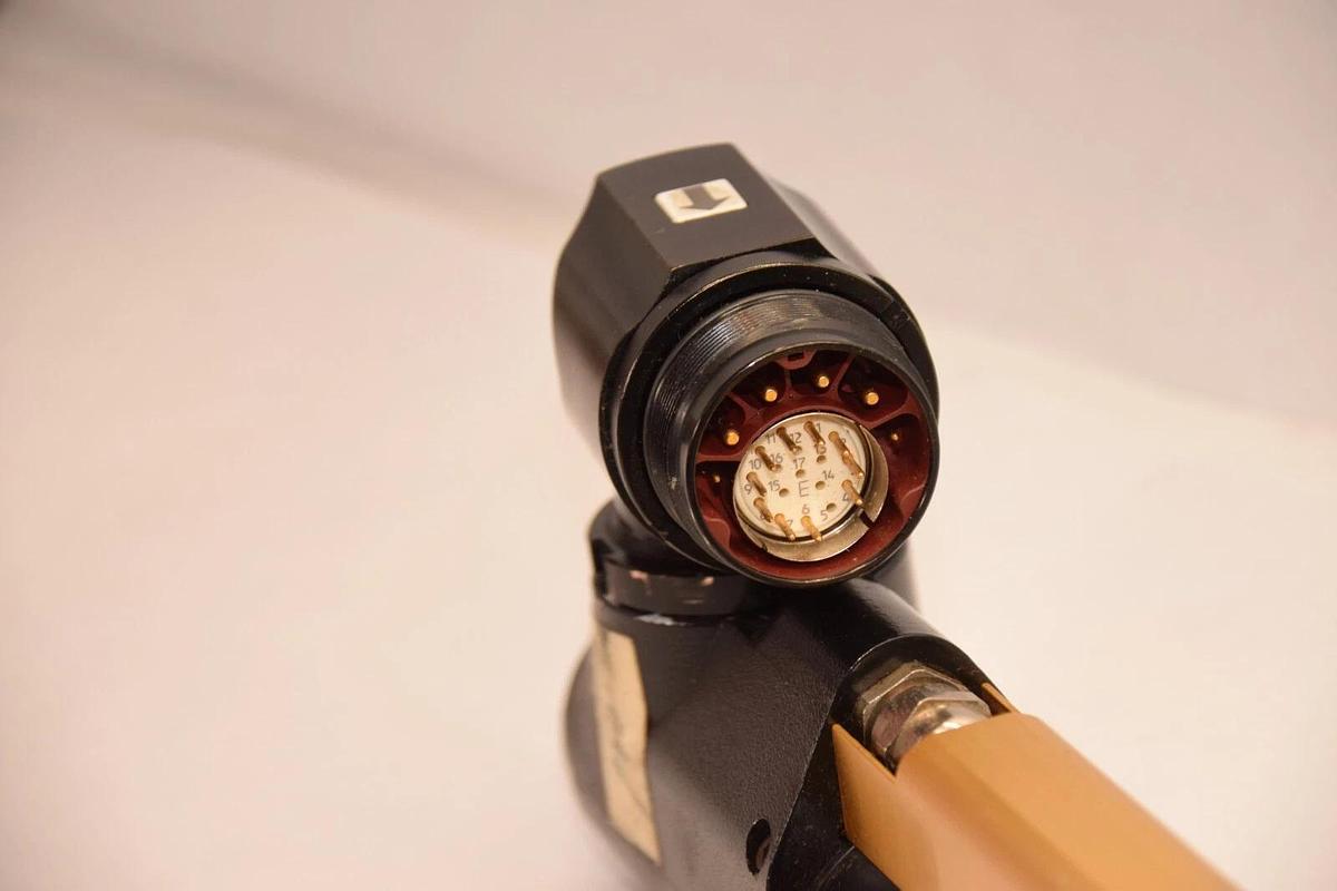 Used ATLAS COPCO 4230 1901 80 , 4230-1901-80 , QMX42-2ROT Nutrunner