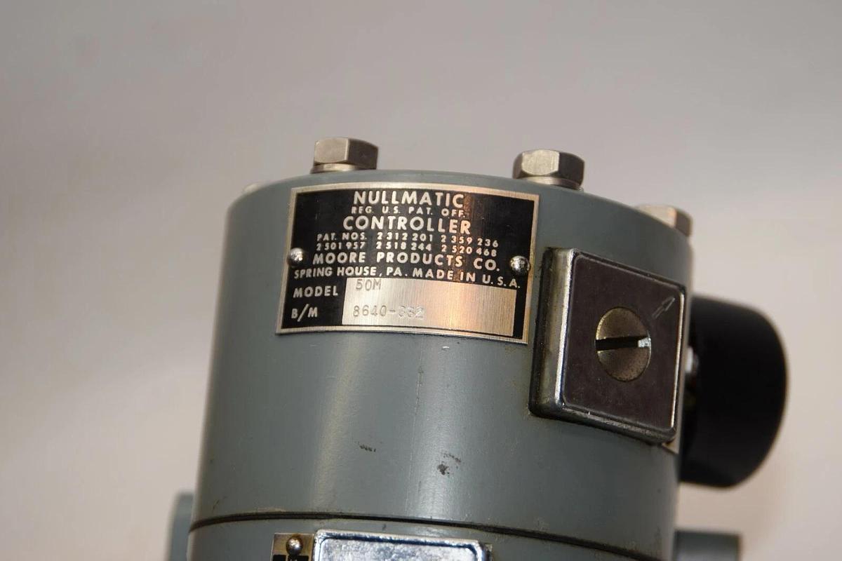 (NEW) MOORE 50M 14281-26S2 Nullmatic Controller