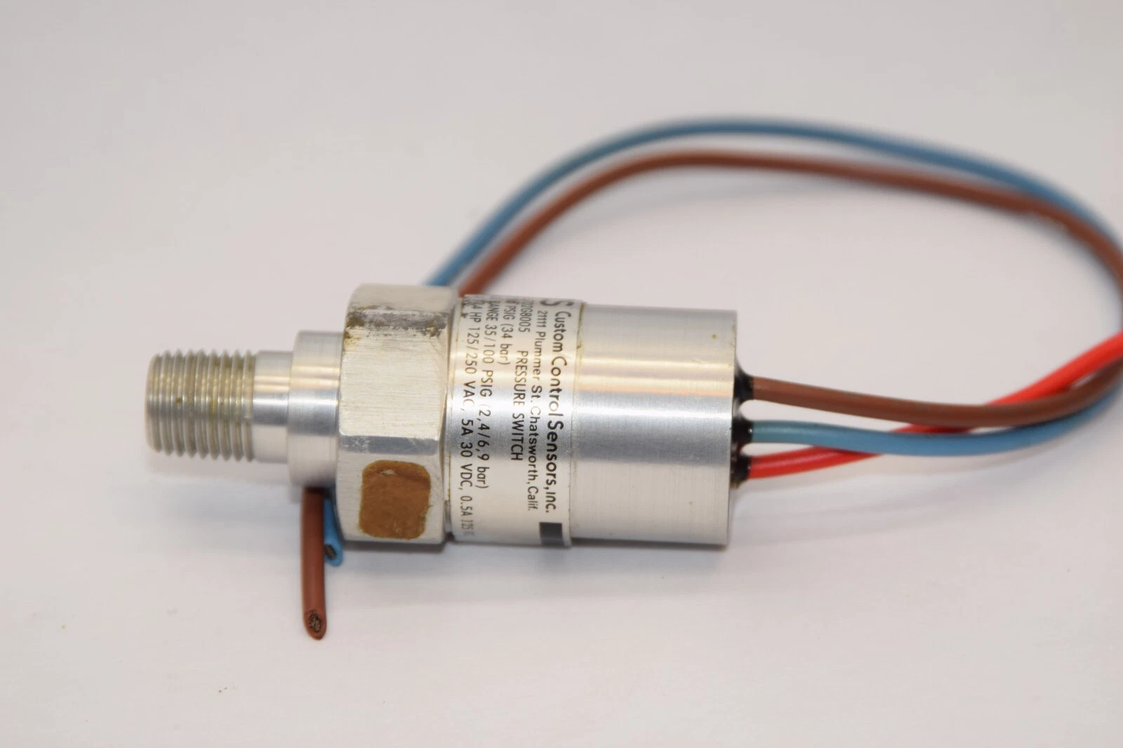 Used CUSTOM CONTROL SENSORS 6702G8005 500psig 34 Bar Pressure Sensor