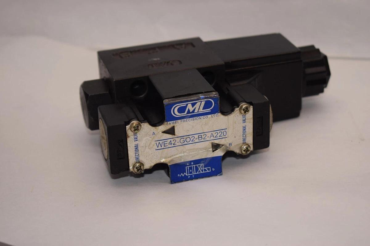 CML WE42-GO2-B2-A220 Solenoid Valve New - READ