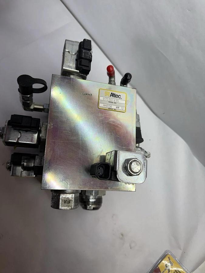 Used Altec 970301935 Hydraulic solenoid Valve Block