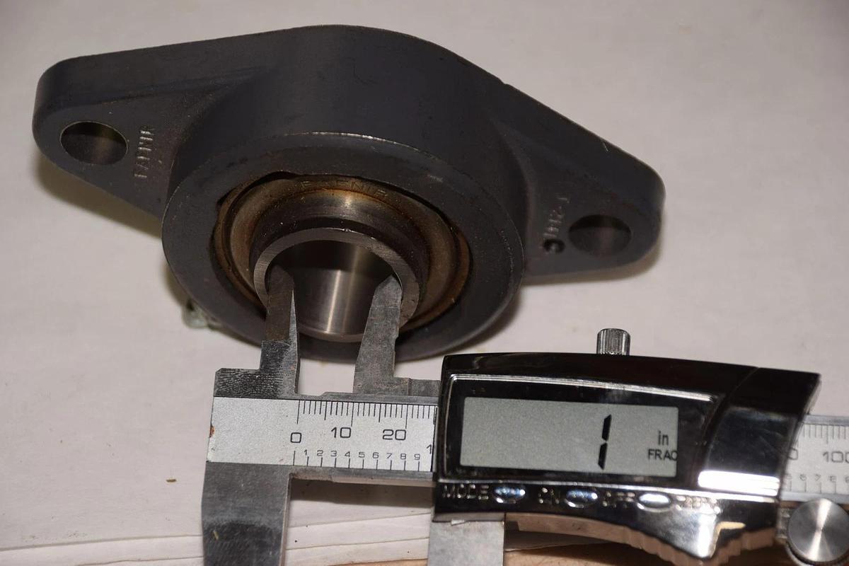 FAFNIR LCJT 1" 2 BOLT FLANGE BEARING  NEW
