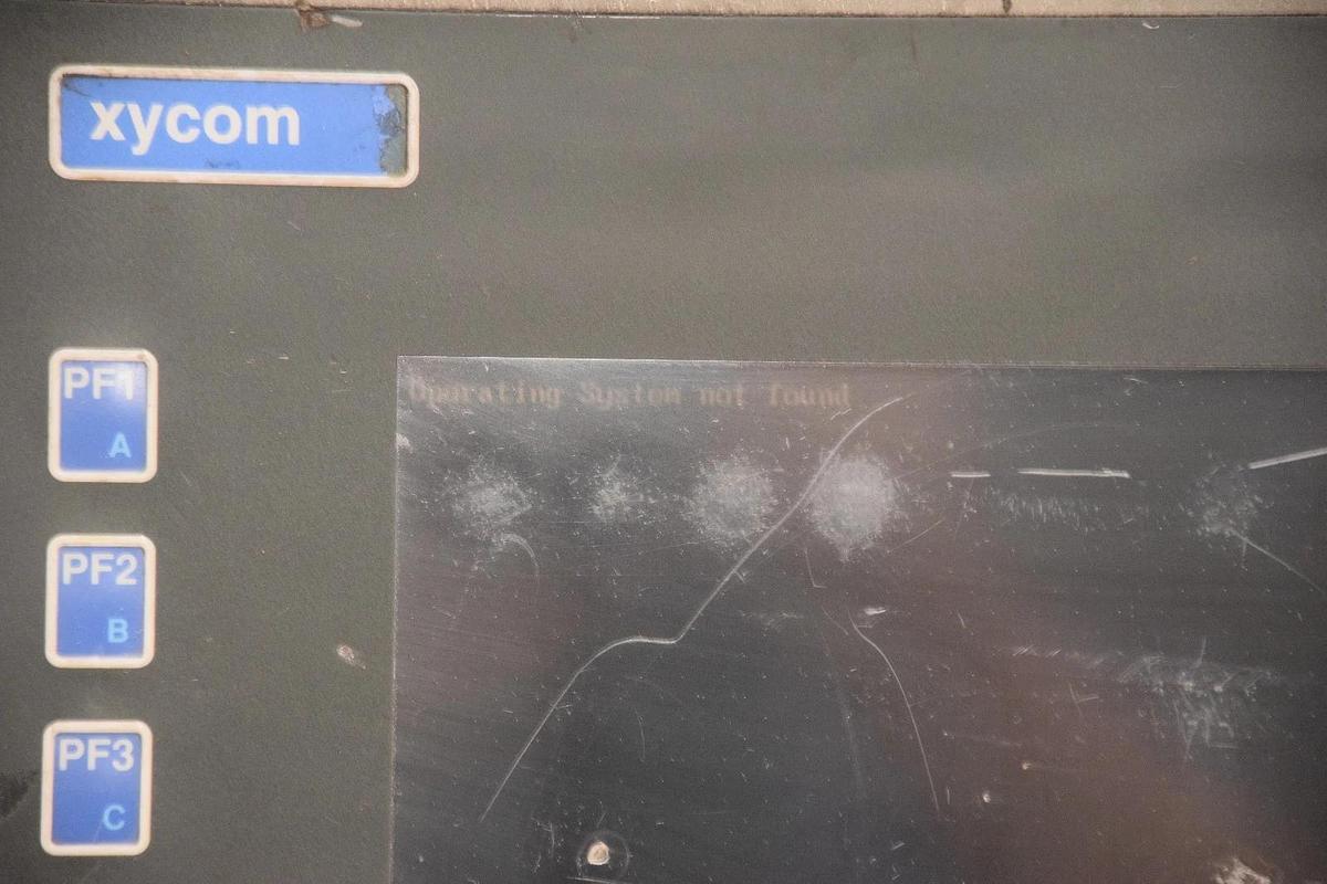 Used XYCOM OPERATOR INTERFACE, PM101683E, PM101683 E