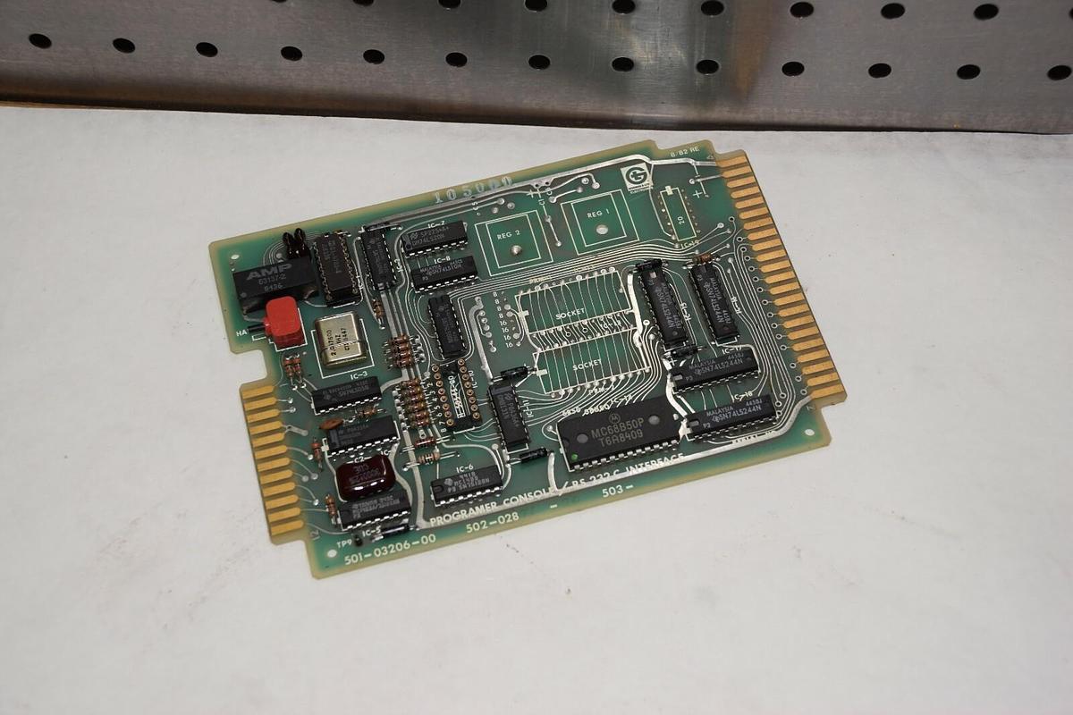 Used GIDDINGS LEWIS 501-03206-00 PROGRAMMER CONSOLE/RS 232 C INTERFACE BOARD
