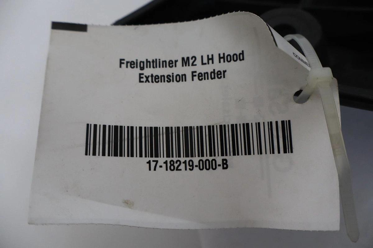 Freightliner M2 LH Hood Extension Fender  17-18219-000-B 1718219000B (New)
