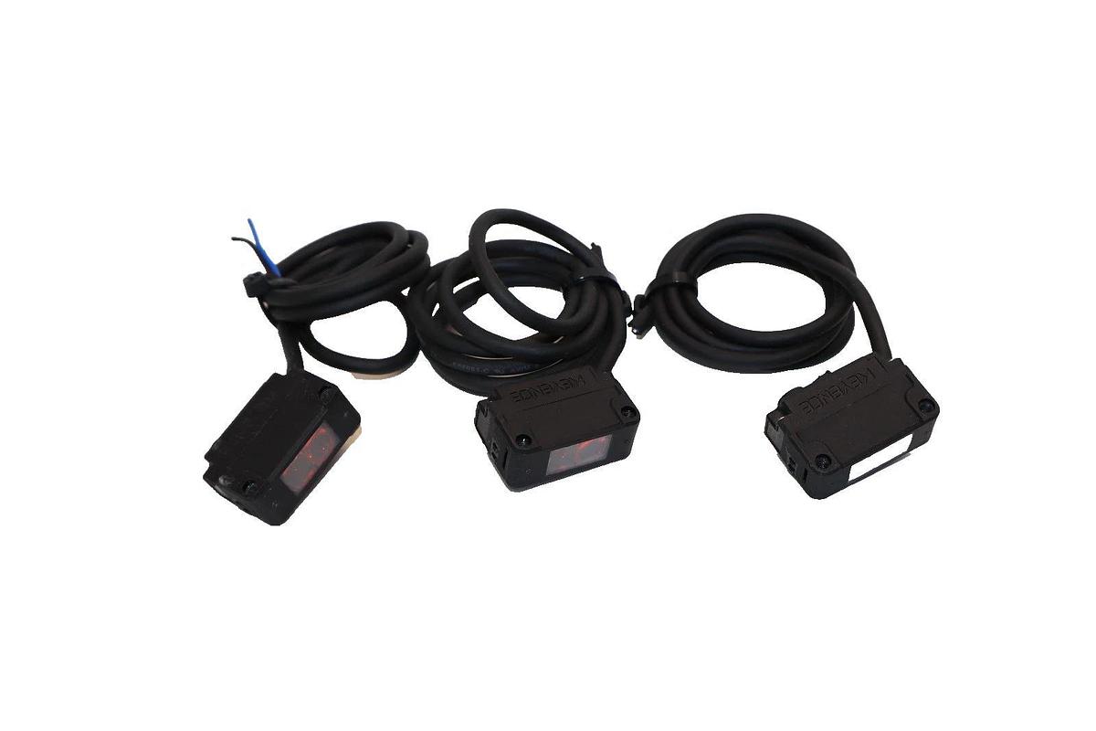 Used Keyence Reflective Cable Photoelectric Sensor PZ-G101N , PZG101N (Lot of 3)