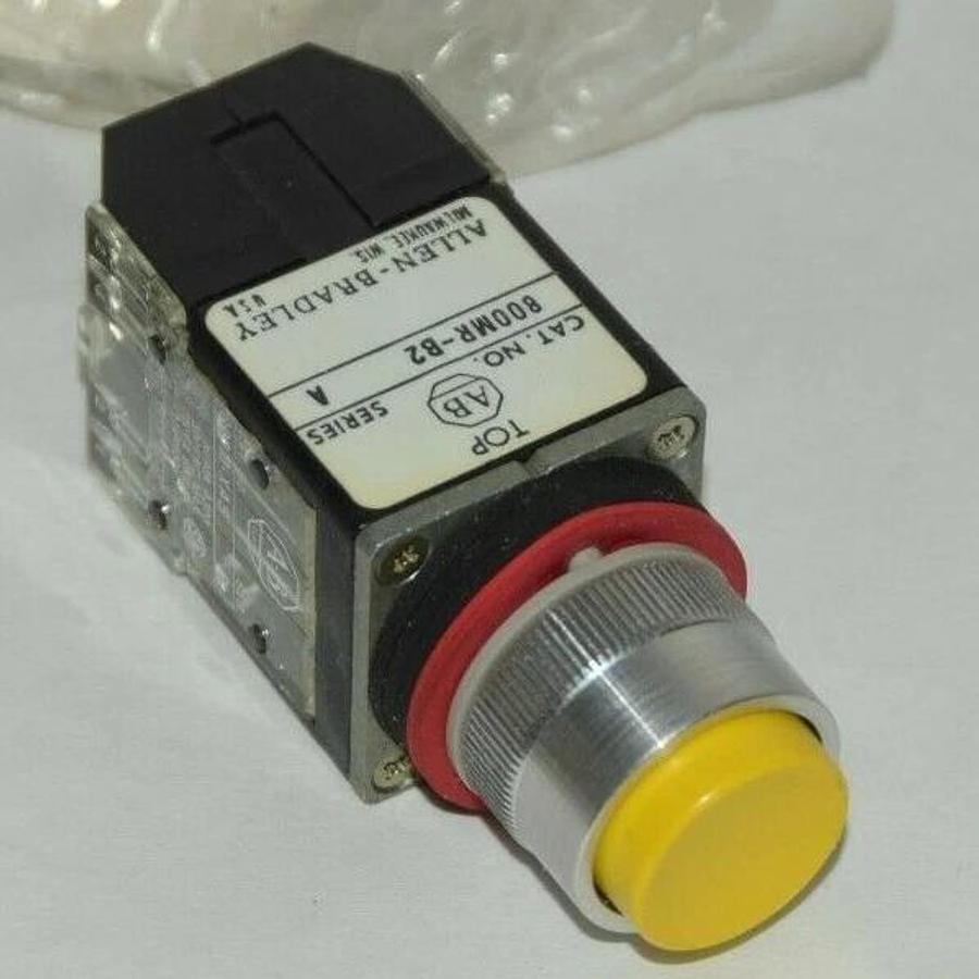 (NEW) ALLEN BRADLEY 800MR-B2BS 800MR-B2 Series A Yellow Push Button Switch