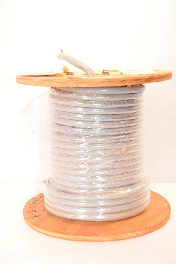 (NEW) ALPHA WIRE 65605CY Xtra-Guard Flex 100' Reel