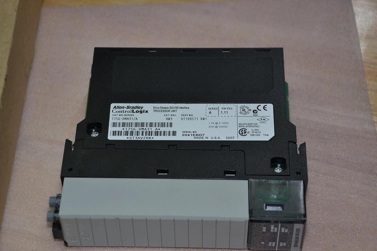 ALLEN BRADLEY 1756-DMA31 /A 1756DMA31/A DRIVE MODULE SINGLE AXIS NEW