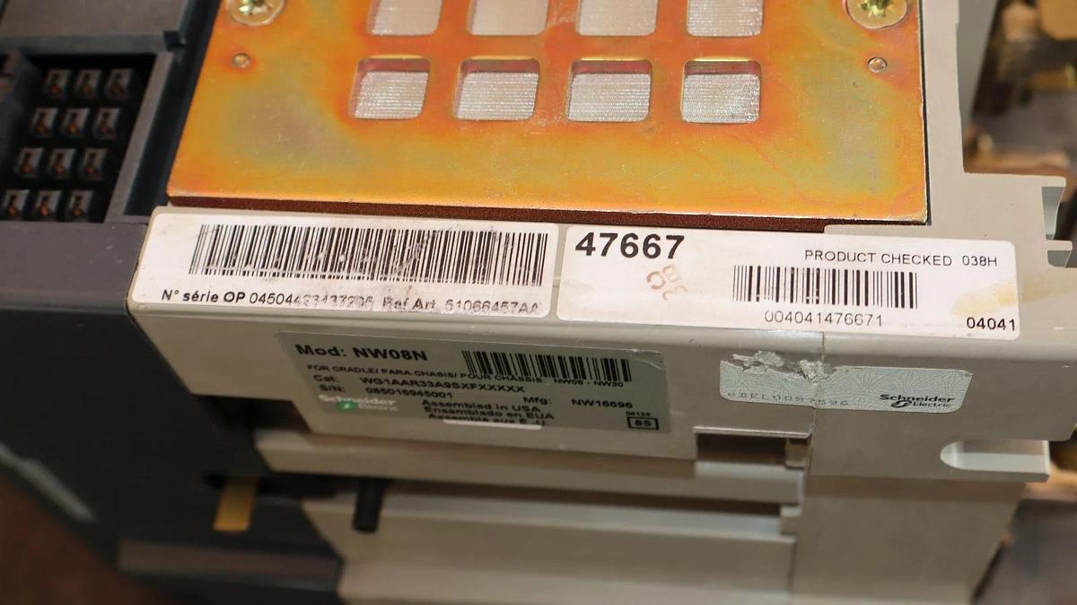 Refurbished Square D Circuit Breaker Masterpact NW08N 800A Micrologic 5.0 WG1AAR33A9SXFXXXXX
