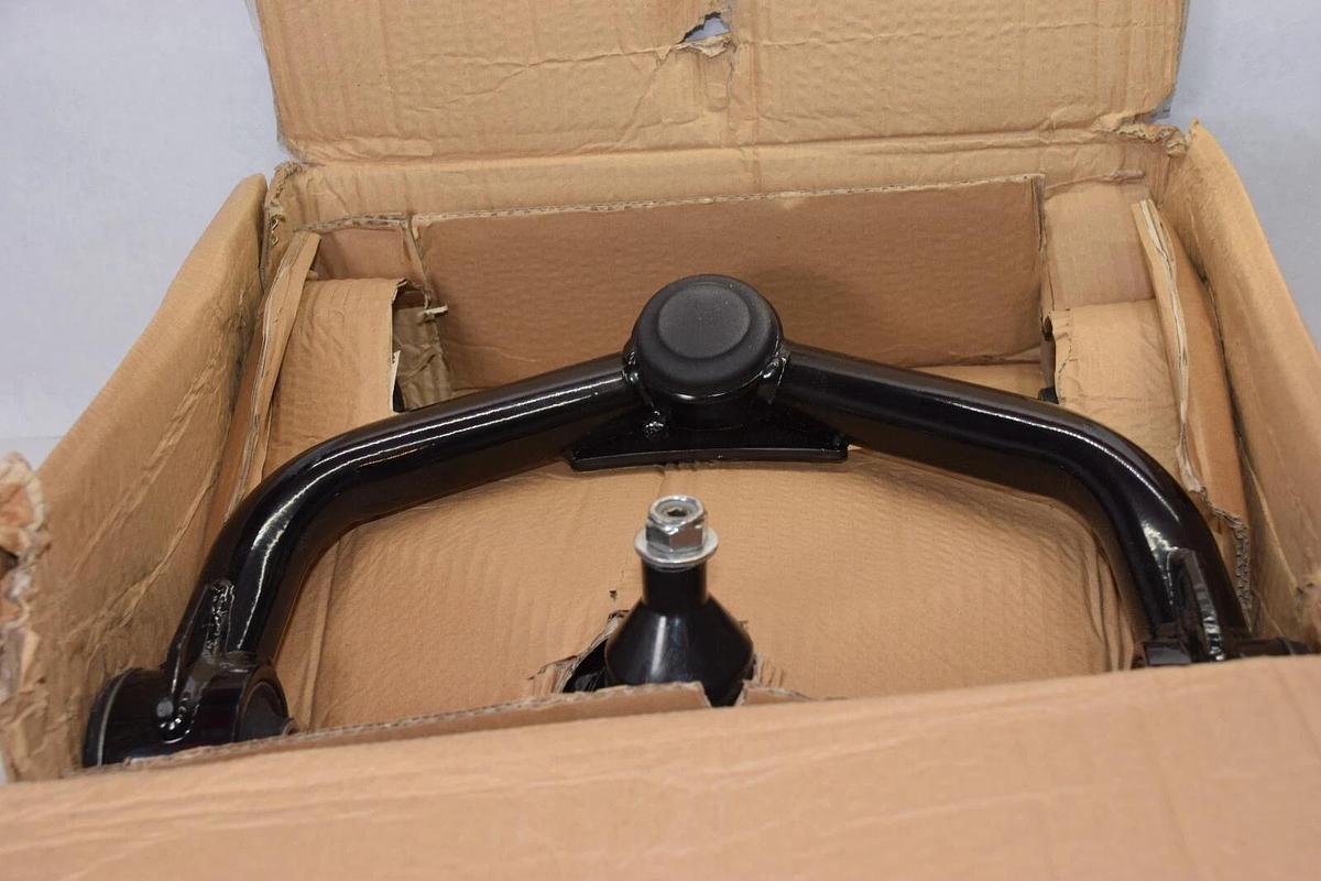 RICHEER 2-4" Lift Front Upper Control Arms 11-22 Silverado Sierra 2500HD 3500HD