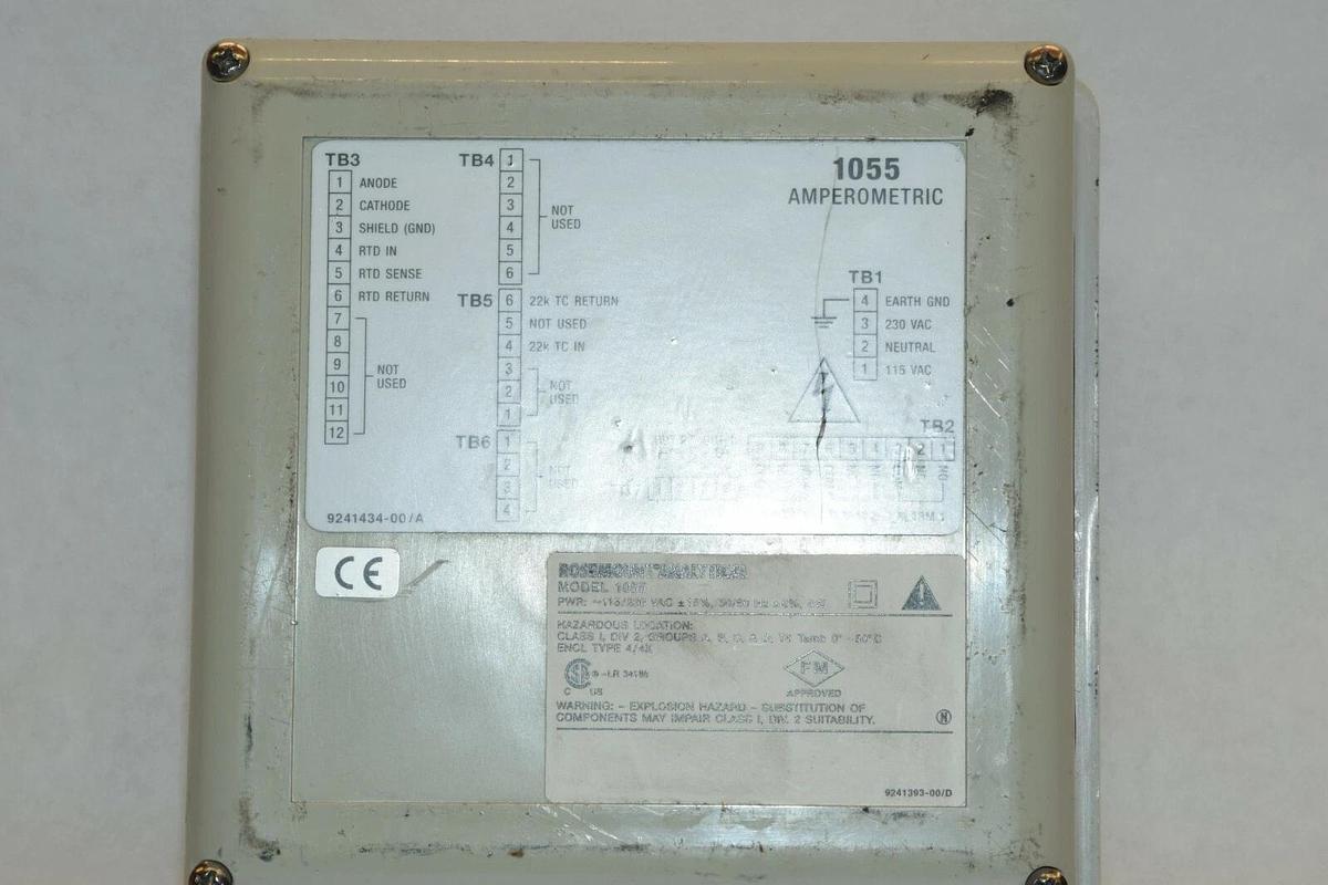 Used ROSEMOUNT ANALYTICAL 1055-01-10-25 105 01 10 25 1055011025 230 VAC 8 WATTS