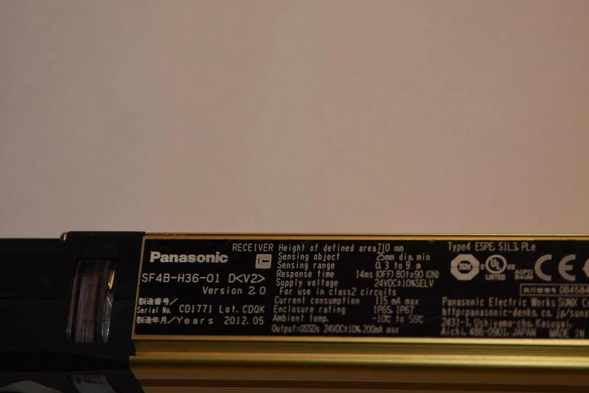 Used SUNX SF4B-H36-01 D V2 Receiver Safety light curtain Matsushita Electric PANSONIC