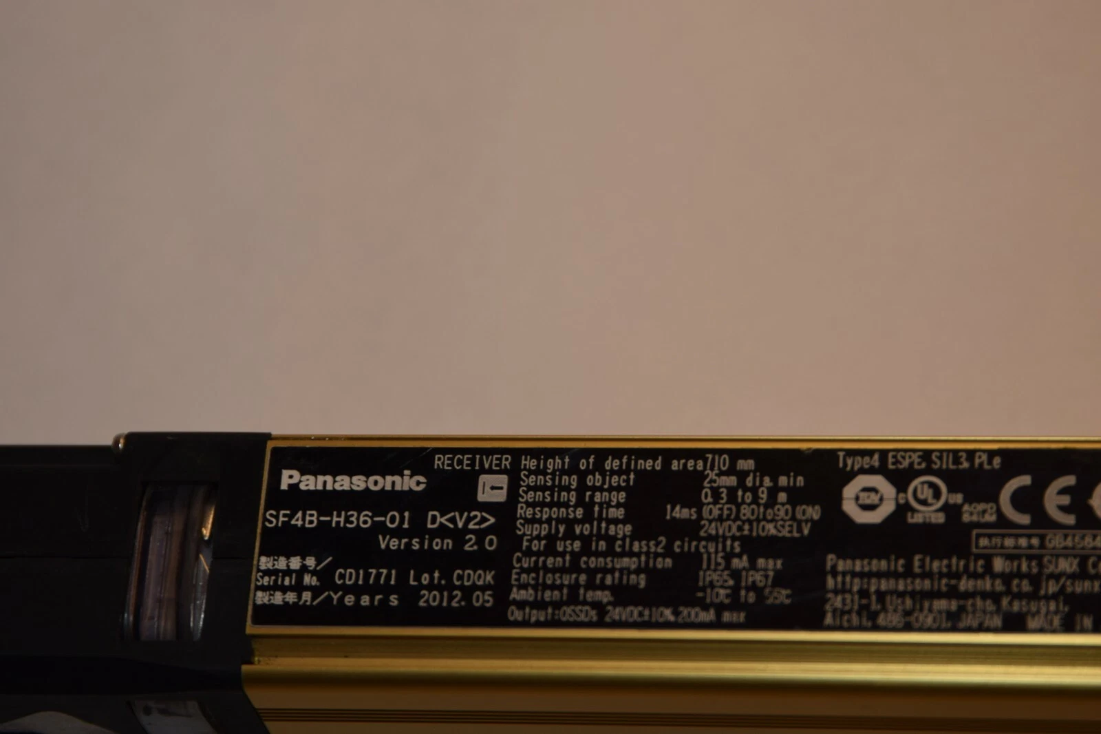 Used SUNX SF4B-H36-01 D V2 Receiver Safety light curtain Matsushita Electric PANSONIC