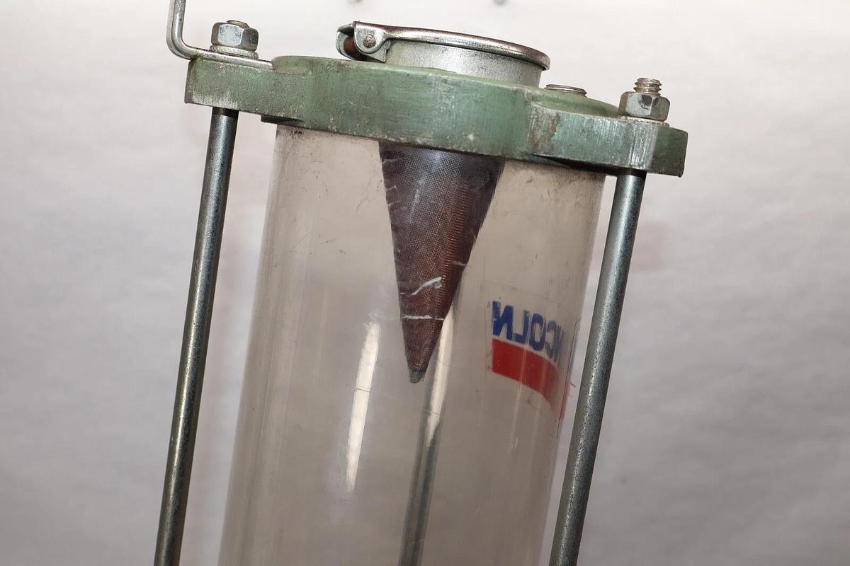 Used LINCOLN 87400 Reservoir For Lubrication System