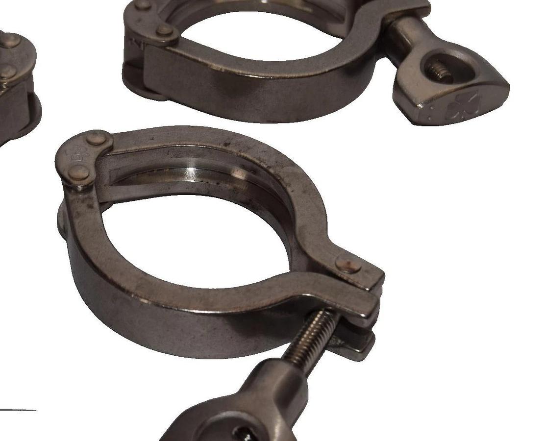 Tri-Clover 2-1/2" 304 Stainless Steel Sanitary Clamp (New - Lot of 4)