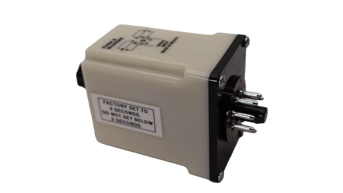 Used POTTER & BRUMFIELD CB-1002B-70 , CB1002B70 120Vac 0.1-5sec Timing Relay
