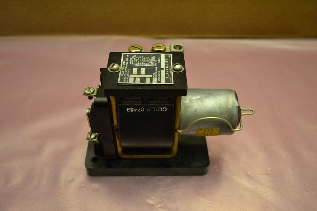 Used Allen Bradley Overload Relay 810-A08A 810 A08A 810A08A 600V 600 V