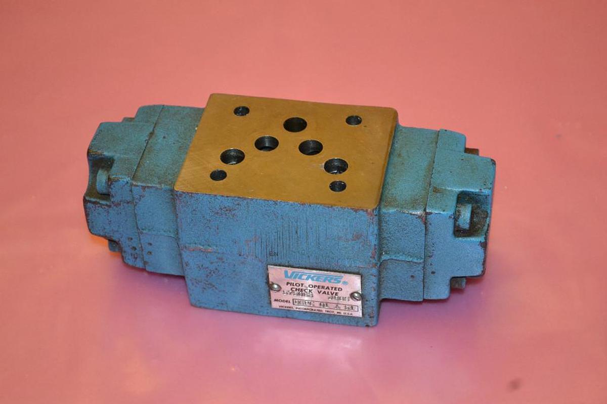 Used VICKERS PILOT OPERATED CHECK VALVE DGPC01A51