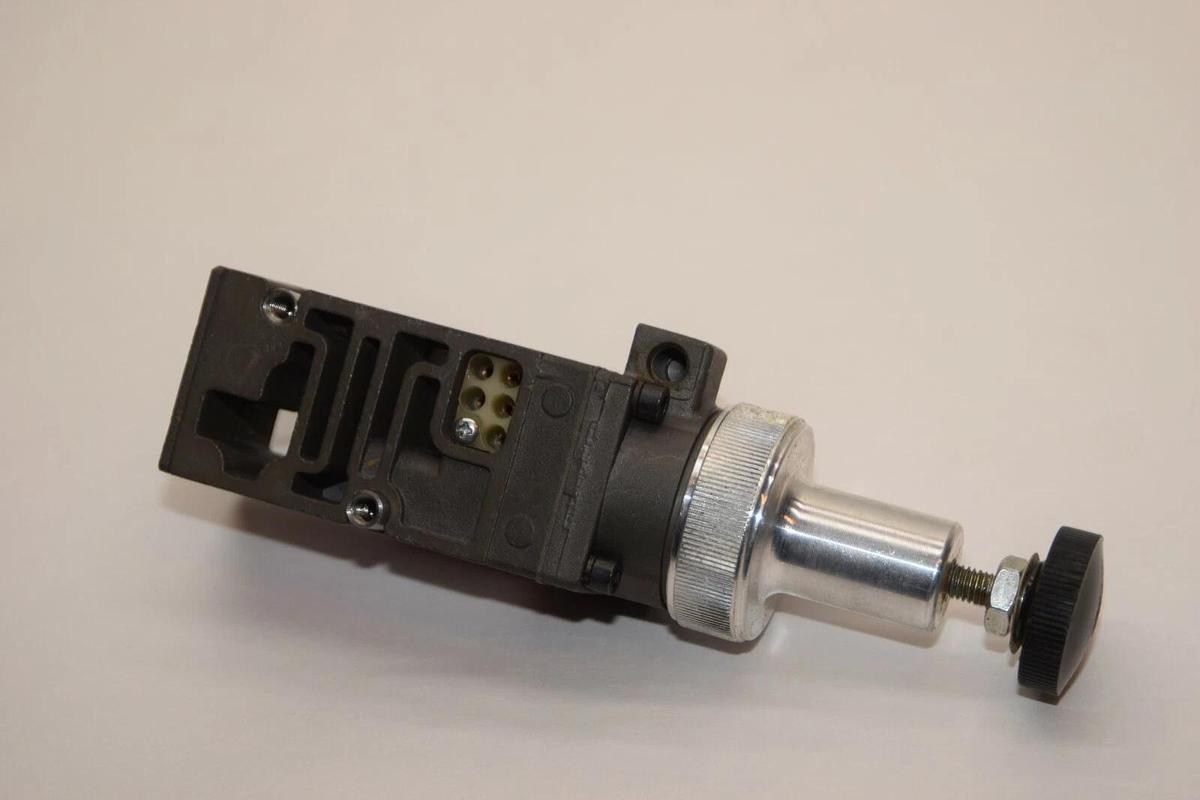 (NEW) NUMATICS 081RS400J016W00 Pressure Regulator Unit