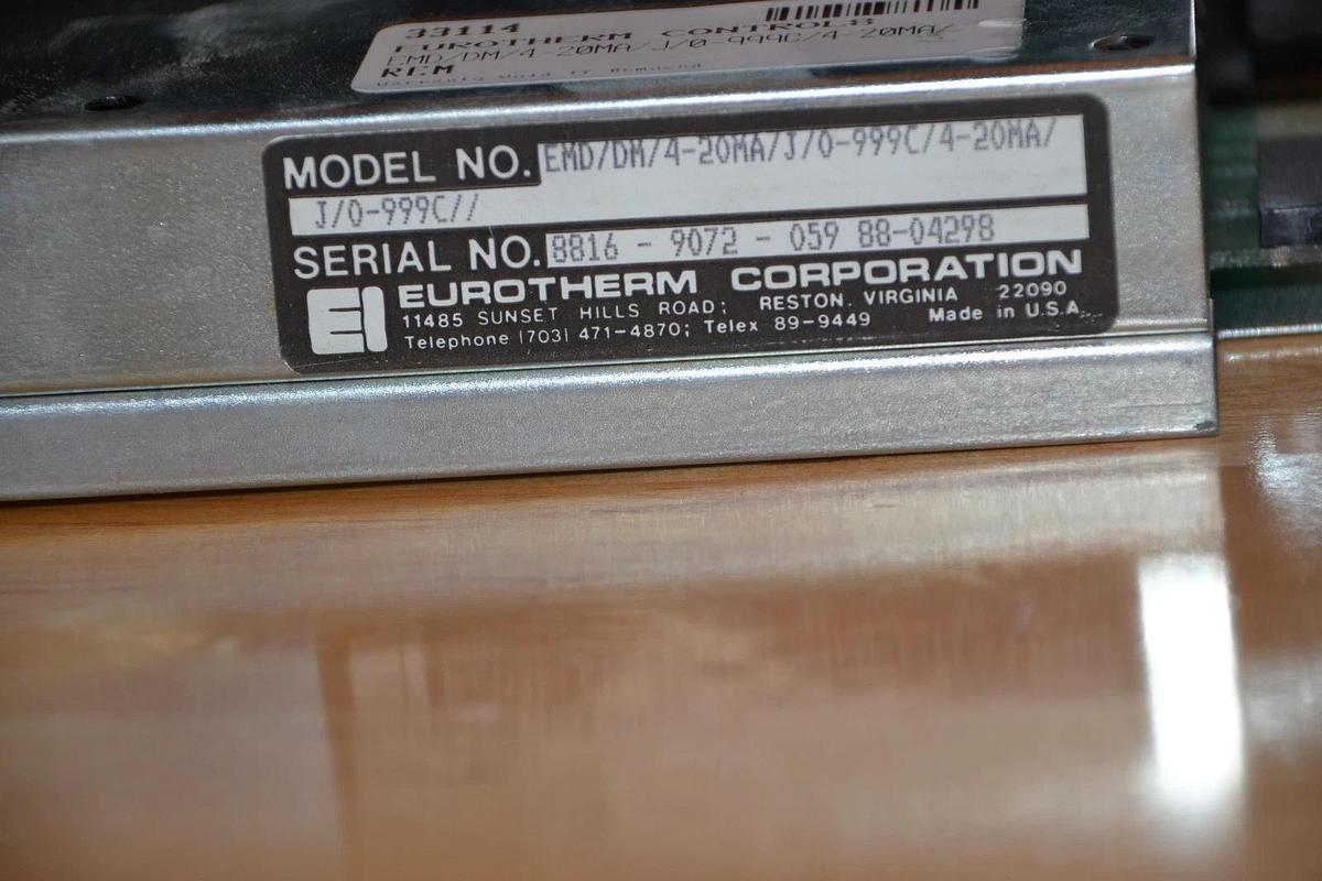 Used EUROTHERM CONTROLS EMD/DM/4-20MA/J/0-999C/4-20MA/J/0-999C  EMDDM420MAJ0999C