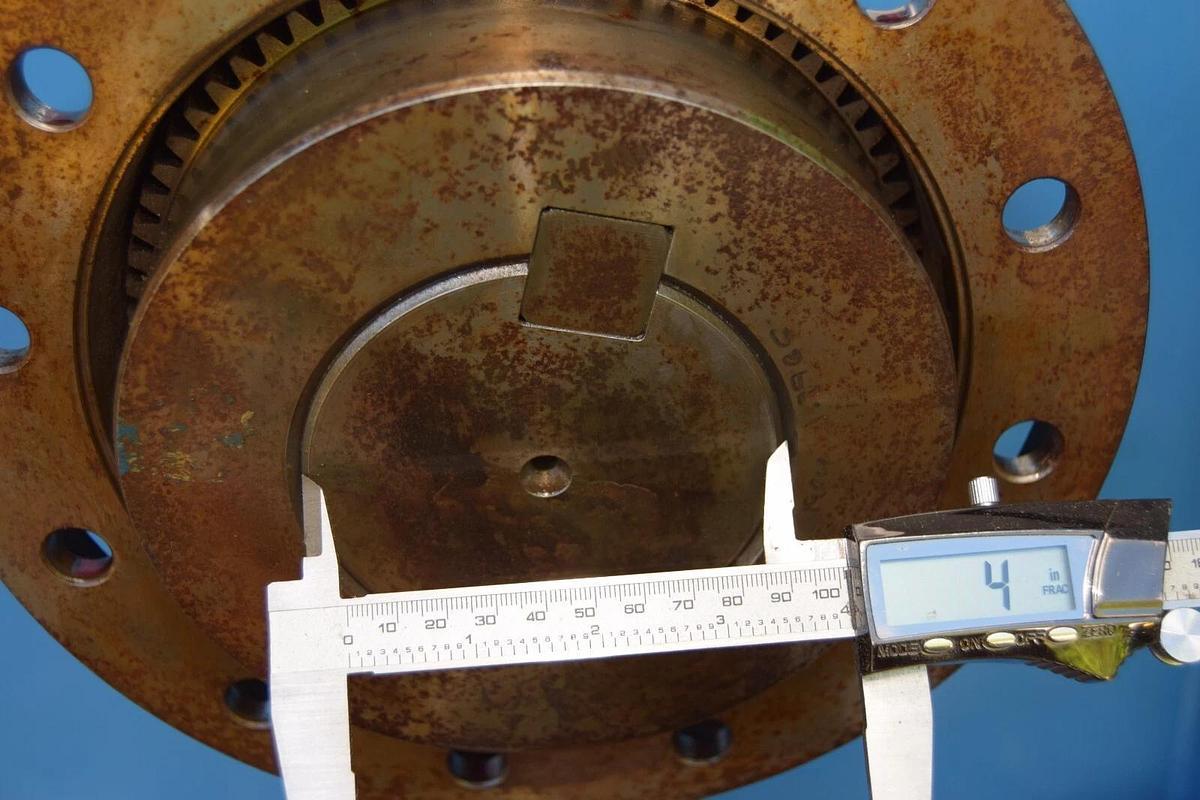 Philadelphia Inline Gearbox Gear Box 8HL2 114hp Ratio: 11.4/1  11.4:1 *Refurb*