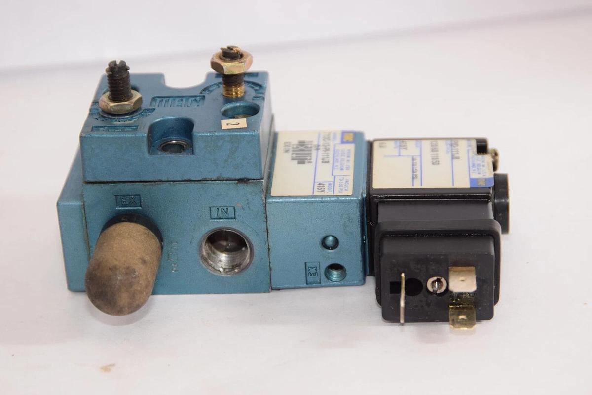 Used MAC VALVES INC. 712C-12-PI-111JB With PID-111JB 110/120V 50/60Hz Solenoid Valve