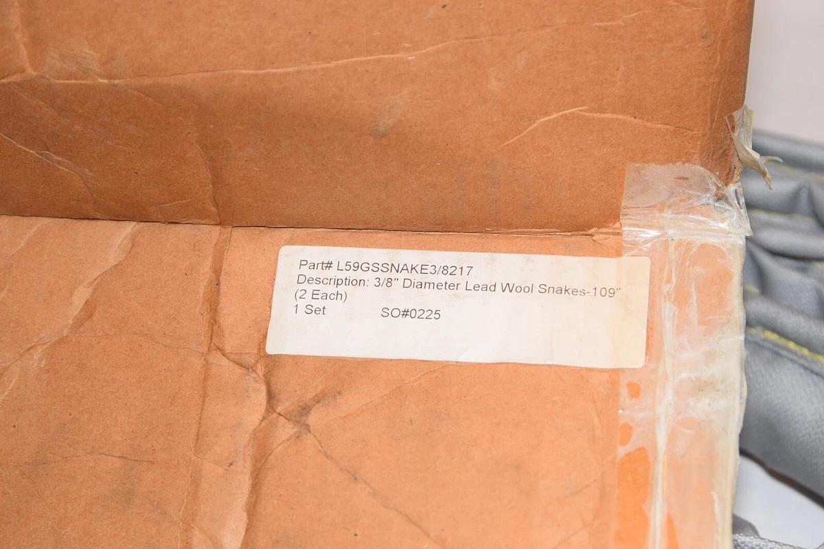 (NEW - 1 Set) NUCLPOOU 0000134038 3/8" Thick 109" Long Shield Lead Wool Snake