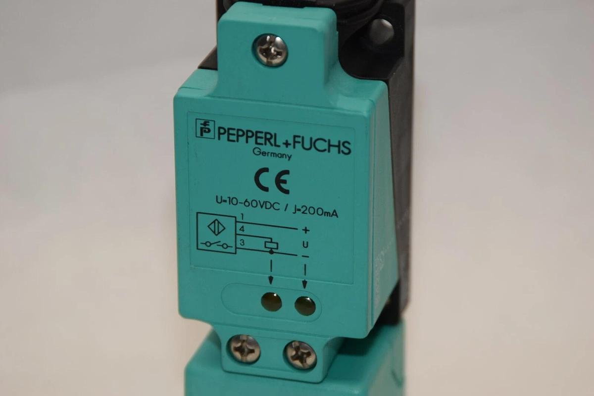 (NEW) PEPPERL + FUCHS U-10-60Vdc / J-200mA VariKont Proximity Sensor