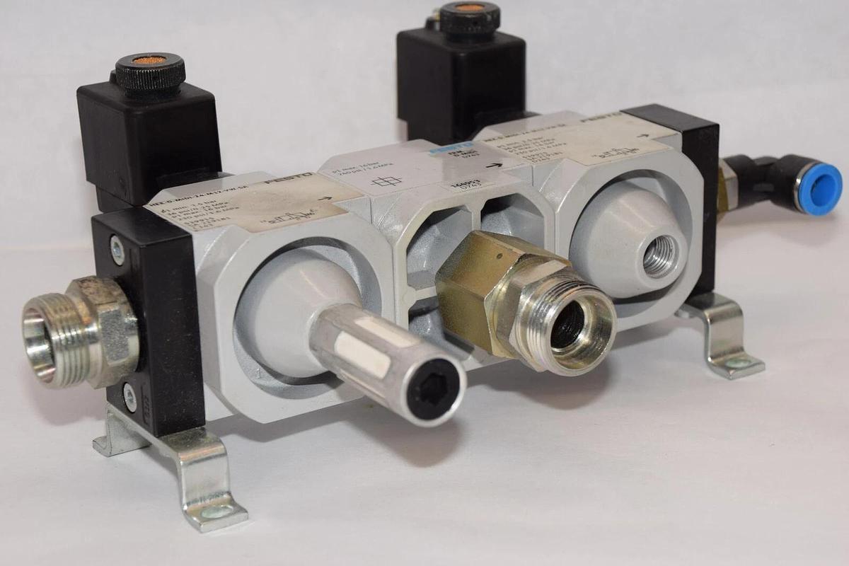 Used FESTO HEE-D-MIDI-24-M12-VW-SA On/Off Valve Assembly W/ Branching Module 164953