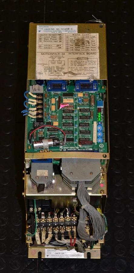Used Yaskawa ServoPack Servo Controller Drive CACR-SR30TZSM CACR-SR30TZ6SM-E