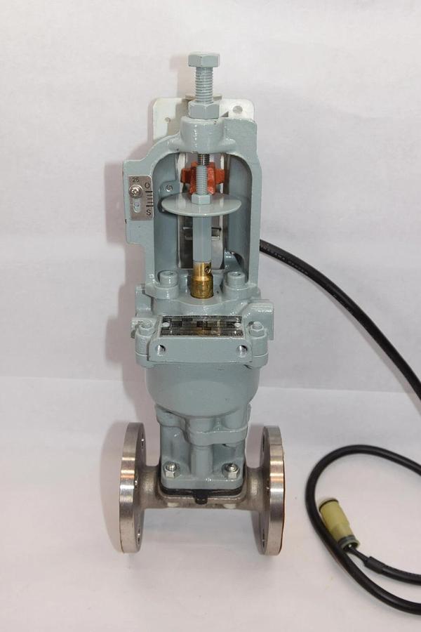 NEW- NIPPON DAIYA VALVE HNT14N-08 Size 25 1" Body 12 Air Operated Valve (On-Off)