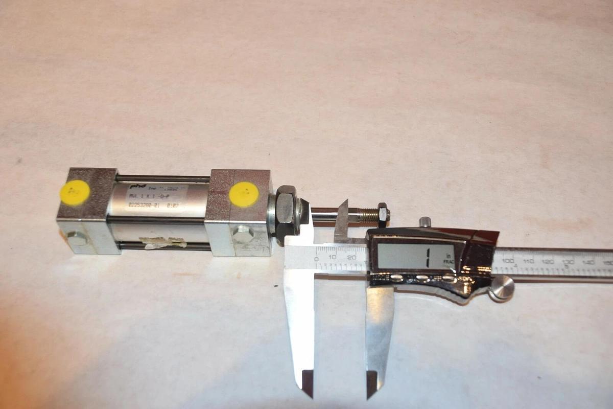 NEW PHD AVL 1 x 1-D-P 02253280-01 1" STROKE PNEUMATIC CYLINDER