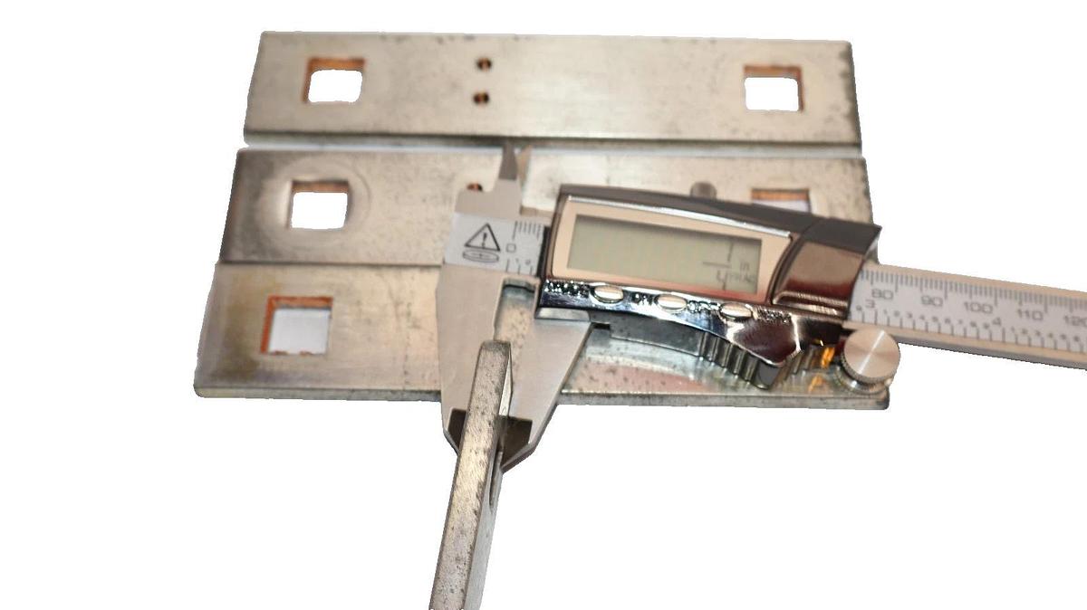 Used 5-1/2" x 1-1/8" x 1/4" Copper Buss Bar Plate (Lot of 4)