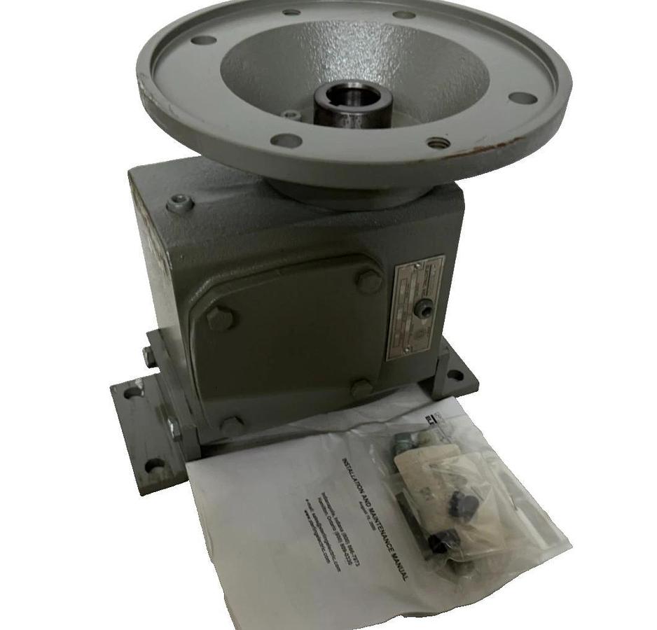 Sterling Gear Box Worm Speed Reducer 2238JQ005182 5:1 3.889hp 1750hp 180TC (New)