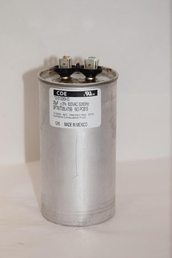 Used CDE 12-810089-00 SFT60T28L475B 28uF 600Vac 50/60Hz Capacitor