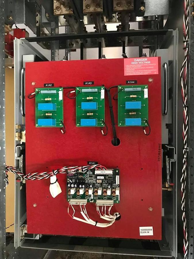 Used Eaton Powerware 2000A System Bypass switchgear SBM261621011111 2000A CH SPB65