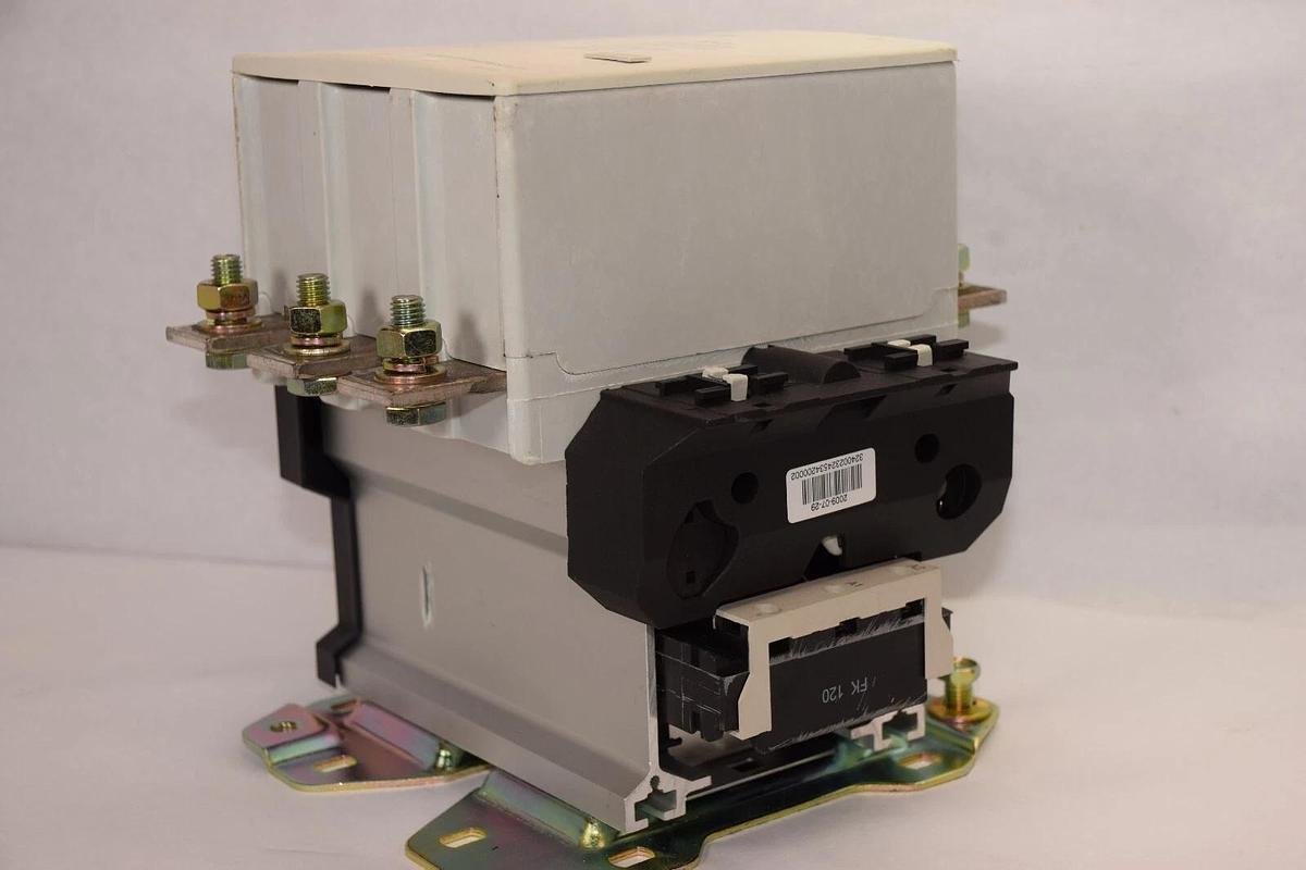 (NEW) CHINT NC2-500 , NC2500 NC2500 120V 50/60Hz AC Contactor