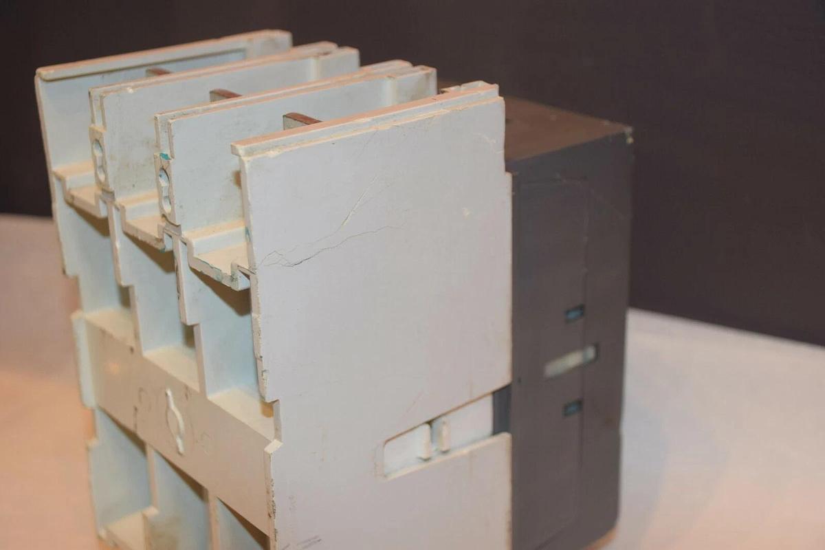 Used ABB A320-30 110V 50Hz 110-120V 60Hz 110-250V CONTACTOR