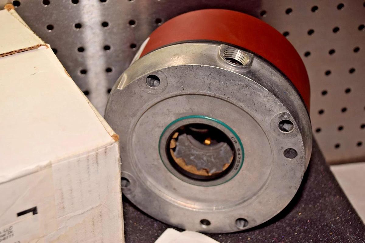 STEARNS Brake Clutch Assy 105602200BLF Rev B 380/460V (New)