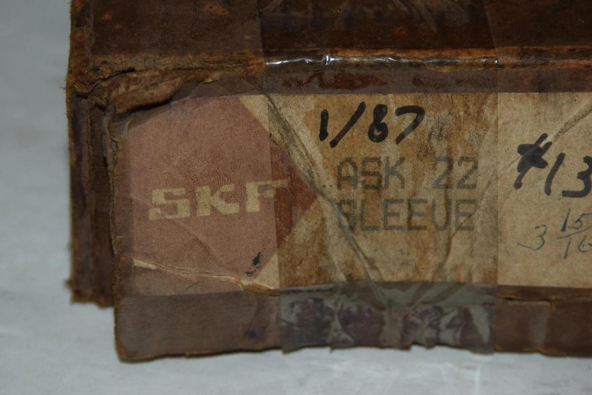 (NEW) SKF ASK22 ASK-22 3-15/16" Sleeve Adapter