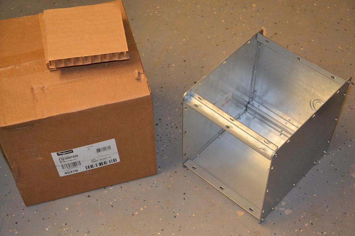 HOFFMAN ENCLOSURE F101090TXGV F101090TXGV 10" 90-Degree Elbow Tee Wireway Trough