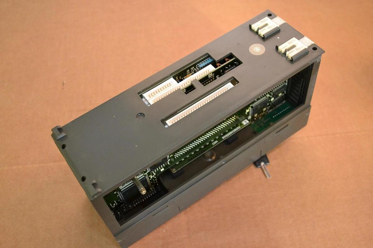 Used MITSUBISHI MELSEC Programmable Controller PLC A73CPU