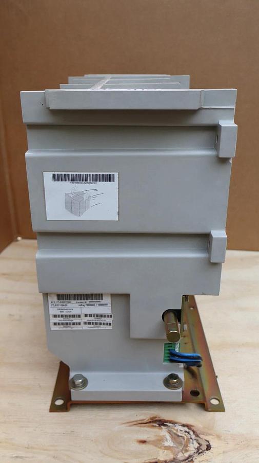 Used Siemens Vacuum Contactor 3TL8107-1BA00 3TL81071BA00 400a 7.2kV