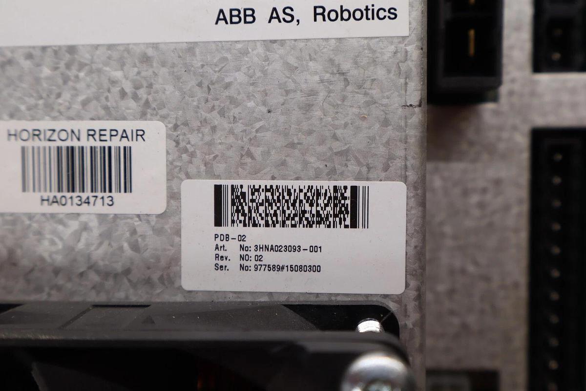 Used ABB Power Supply PDB-02 3HNA023093-001 3HNA023093001 Rev. 02