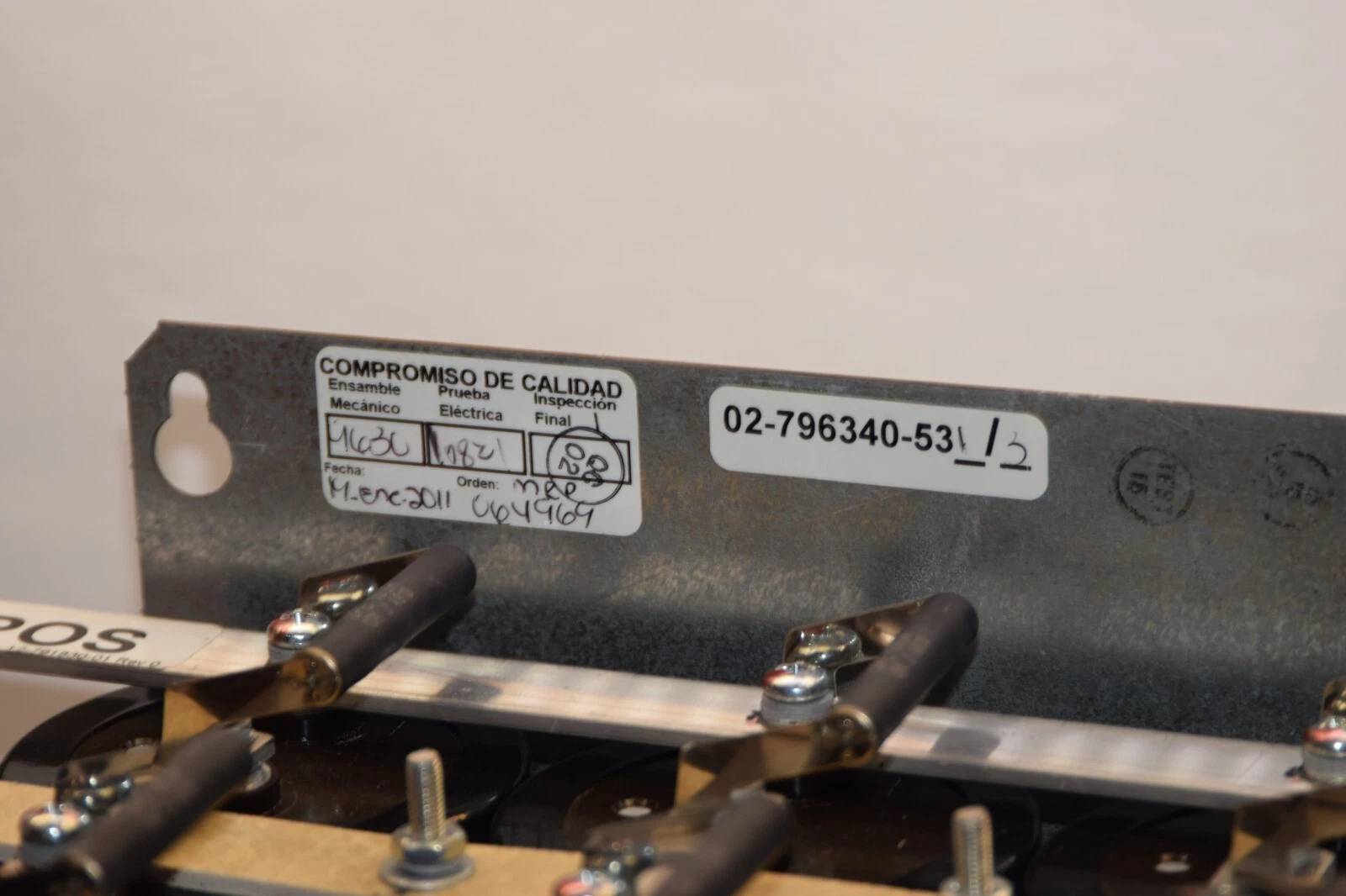 (NEW) EMERSON / LIEBERT 02-796340-53 225kva F101-F102 125A Capacitor Tray