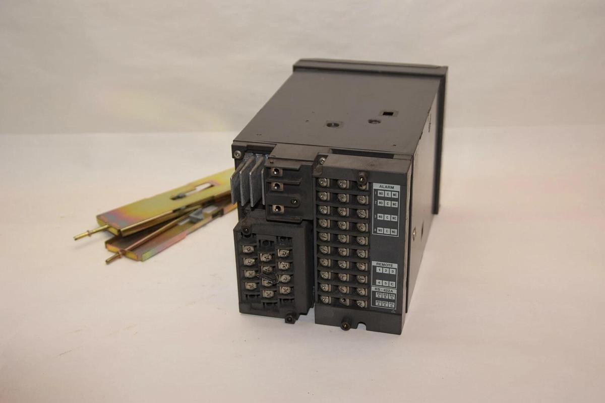 Used JOHNSON YOKOGAWA 436003 100-240Vac 50/60Hz Data Chart Recorder
