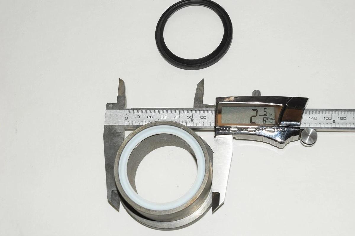 Miller 2" retainer Gland  MLR-051-KR010-200 MLR 051-KR010-200 IRON GLAND KIT 2"